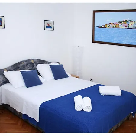 Buffalo Apartment *